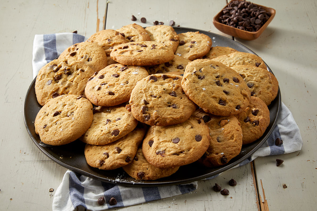 Freshly Baked Chocolate Chip Cookies